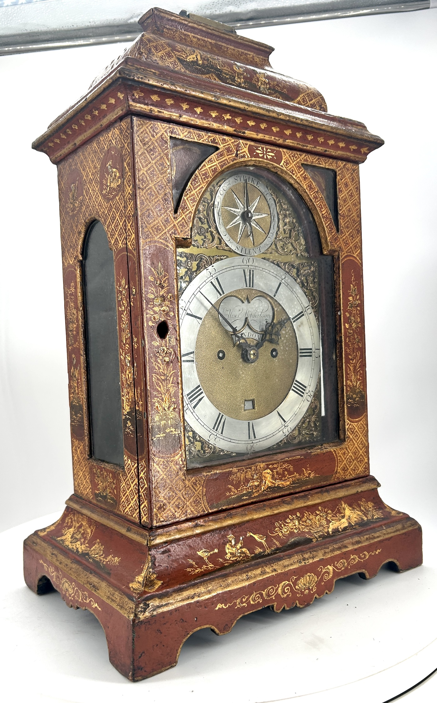Outstanding Red Chinoiserie English Verge Twin Fusee Bracket Clock – Ca 1760 - Image 17